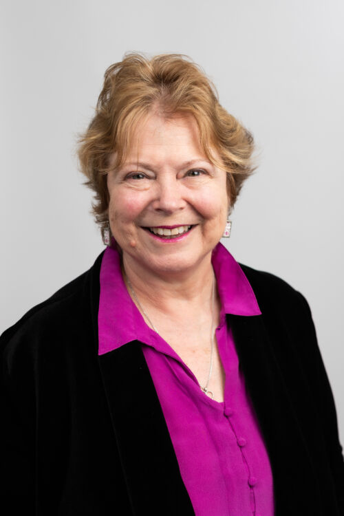 Robyn Ewing